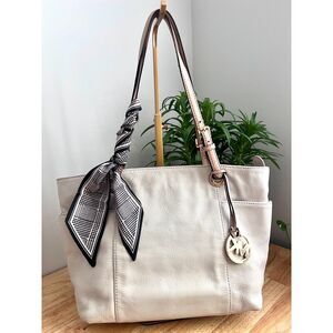 Michael Kors Textured Pebbled Leather Shoulder Bag in Off White